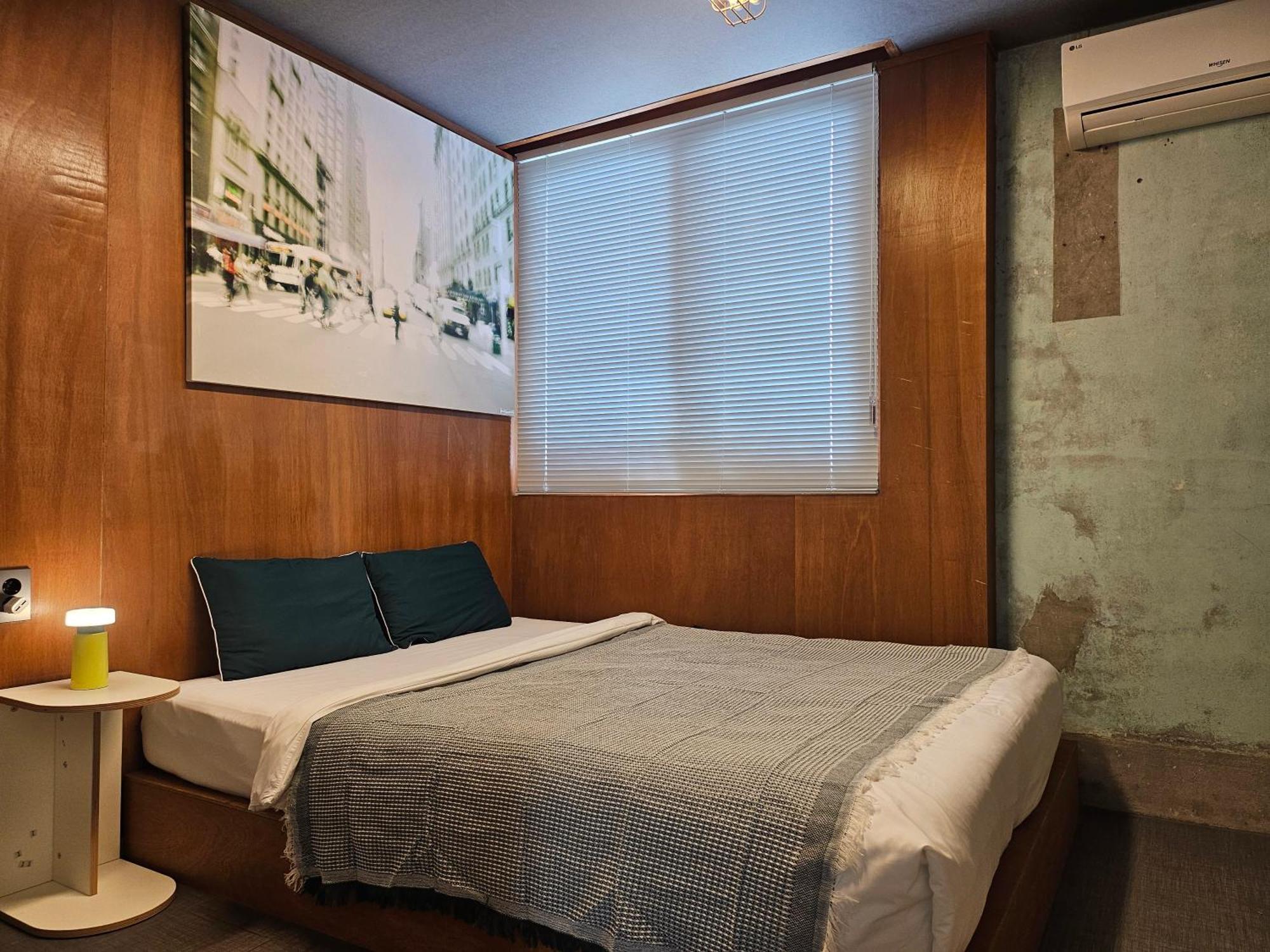 Mido Hostel Сеогвипо Екстериор снимка