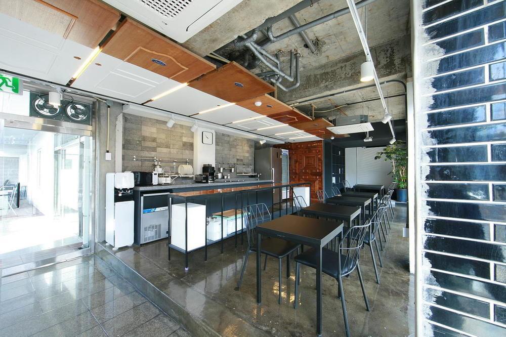 Mido Hostel Сеогвипо Екстериор снимка